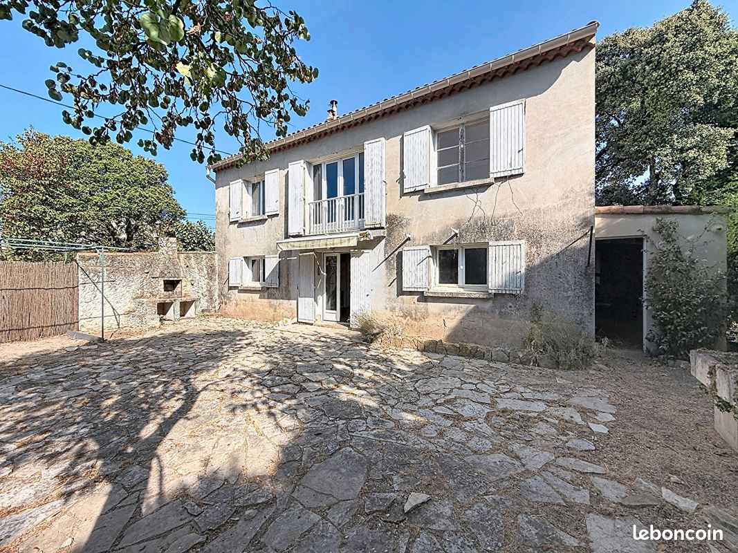 Maison 5 pièces 148 m² · à Villeneuve-lès-Avignon · 148 m² · 460 000 €