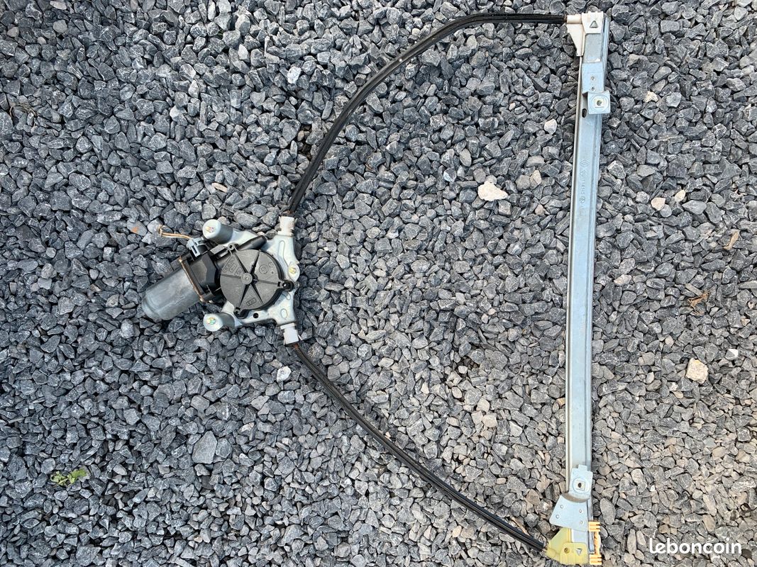Moteur vitre avant droit, bouton vitre scenic 1 phase 2 (image 2)