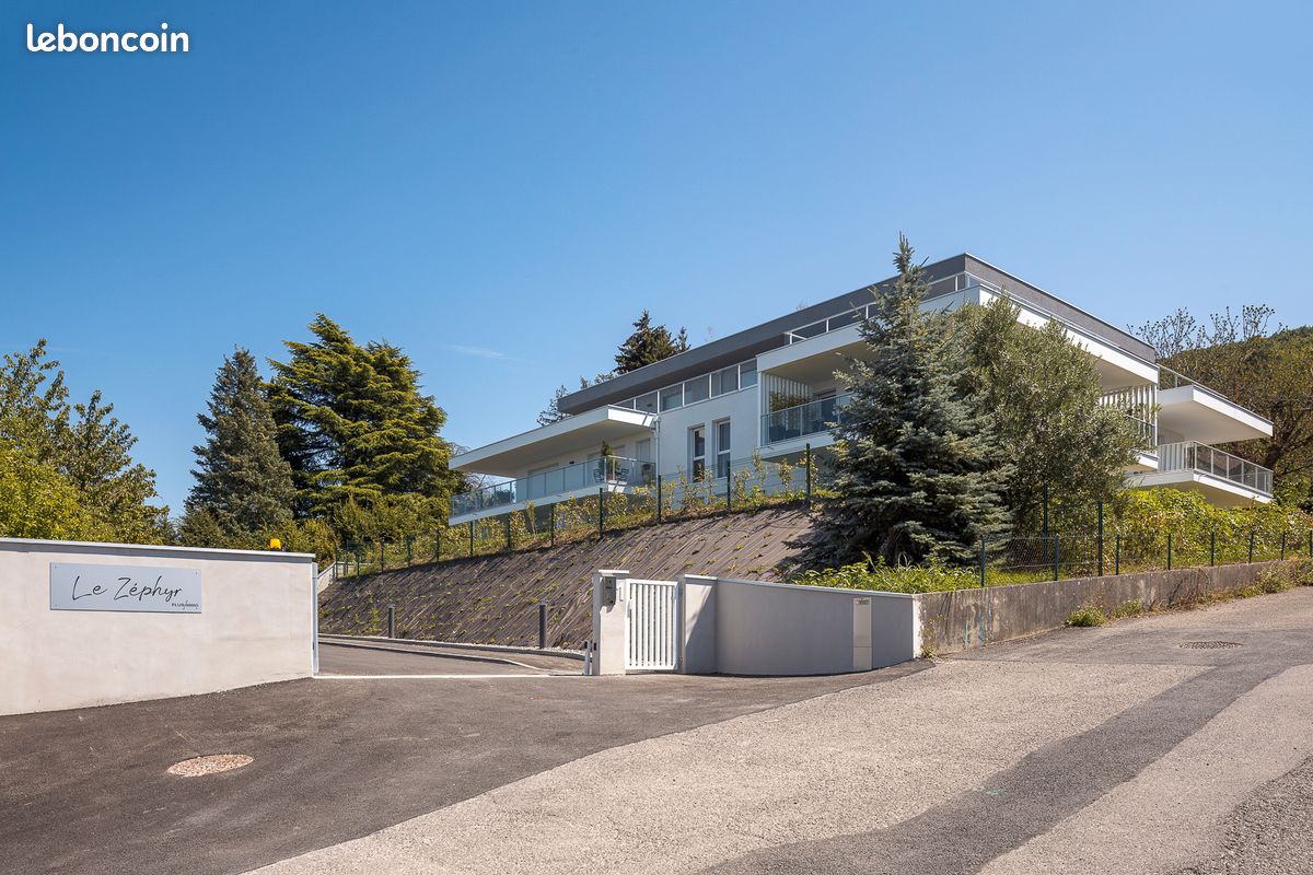 Appartement 4 pièces 88 m² · à Évian-les-Bains · 88,5 m² · 535 000 €