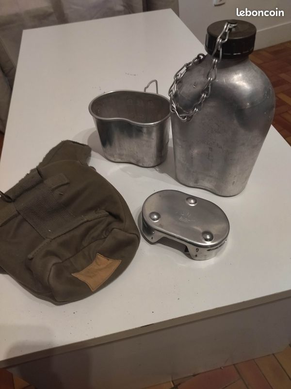 Gourde +1/4 armée (image 1)