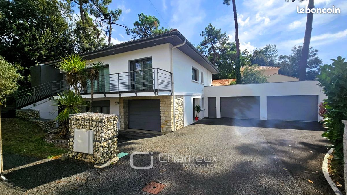 Maison 7 pièces 225 m² · à Saint-Georges-de-Didonne · 225 m² · 1 322 760 €