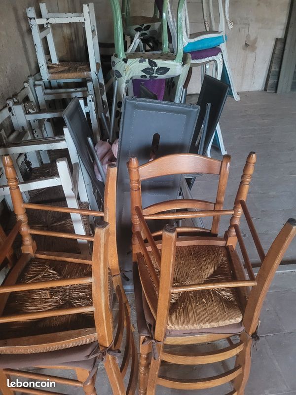 Chaise en bois de toute sorte (image 1)