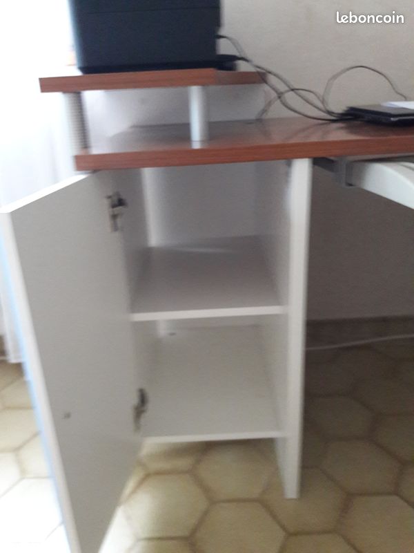 Bureau informatique (image 2)