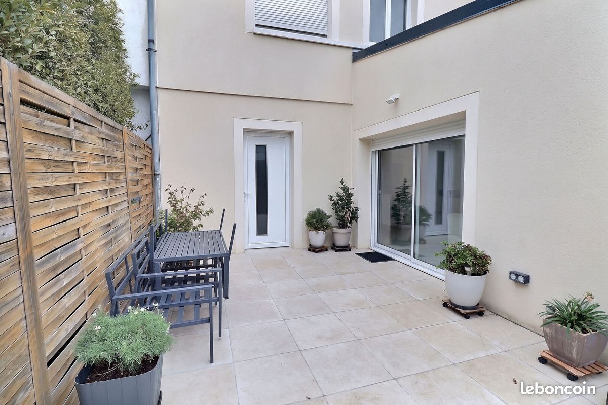 Maison 6 pièces 117 m² · à Rambouillet · 117 m² · 398 000 €