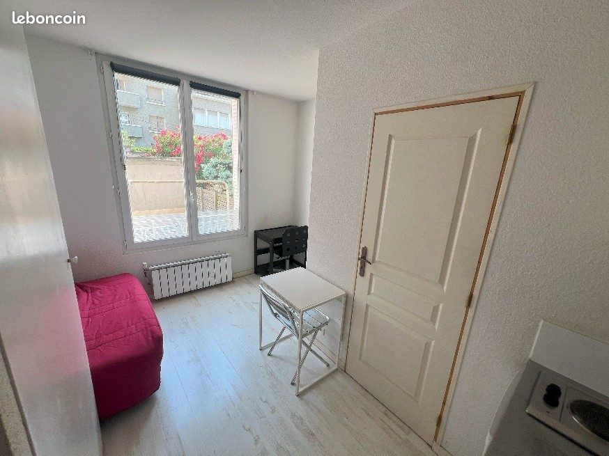 Appartement 1 pièce 12 m² · à Grenoble · 12 m² · 435 €