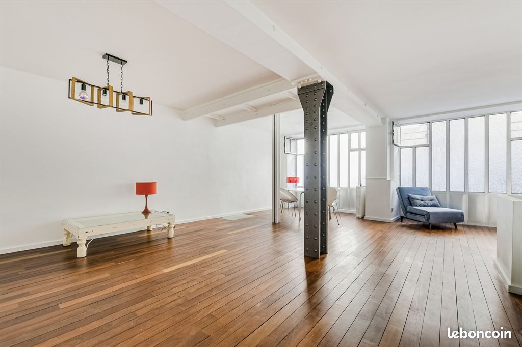 Appartement 5 pièces 136 m² · à Paris 3ème Arrondissement · 136 m² · 4 000 €/mois