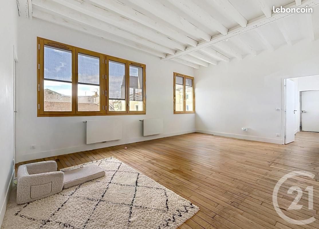 Appartement 3 pièces 77 m² · à Montereau-Fault-Yonne · 77 m² · 950 €/mois