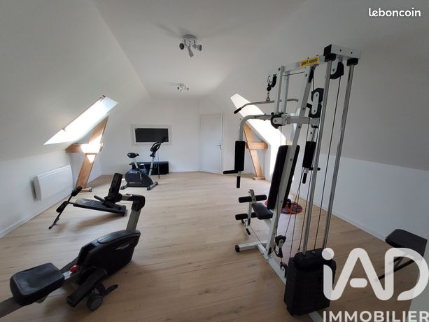 Maison 8 pièces 373 m² — 17