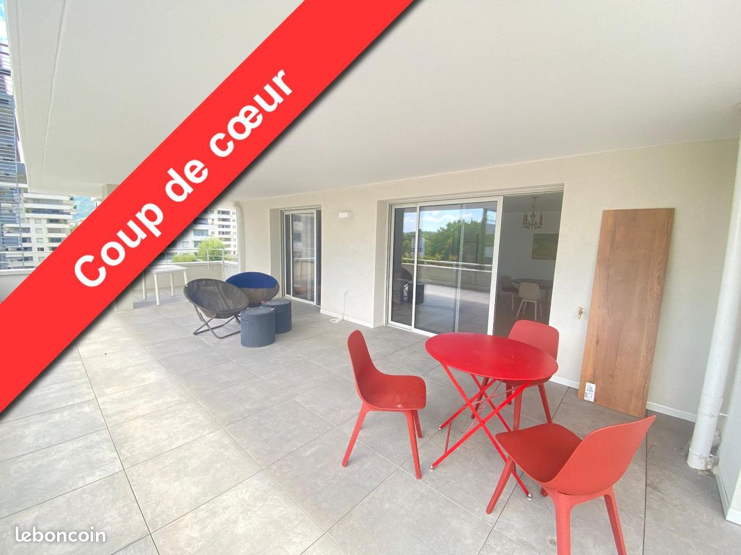 Appartement 5 pièces 109 m² · à Meylan · 109 m² · 1 935 €/mois