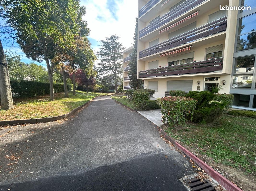 Appartement 4 pièces 87 m² · à Riedisheim · 87 m² · 149 500 €