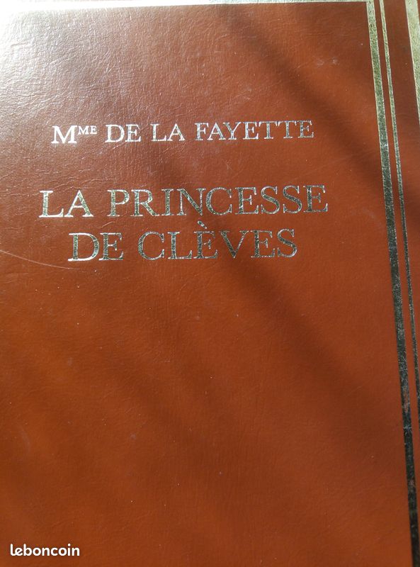 Livre relié LA PRINCESSE DE CLEVES Mme Lafayette. TBE (image 1)