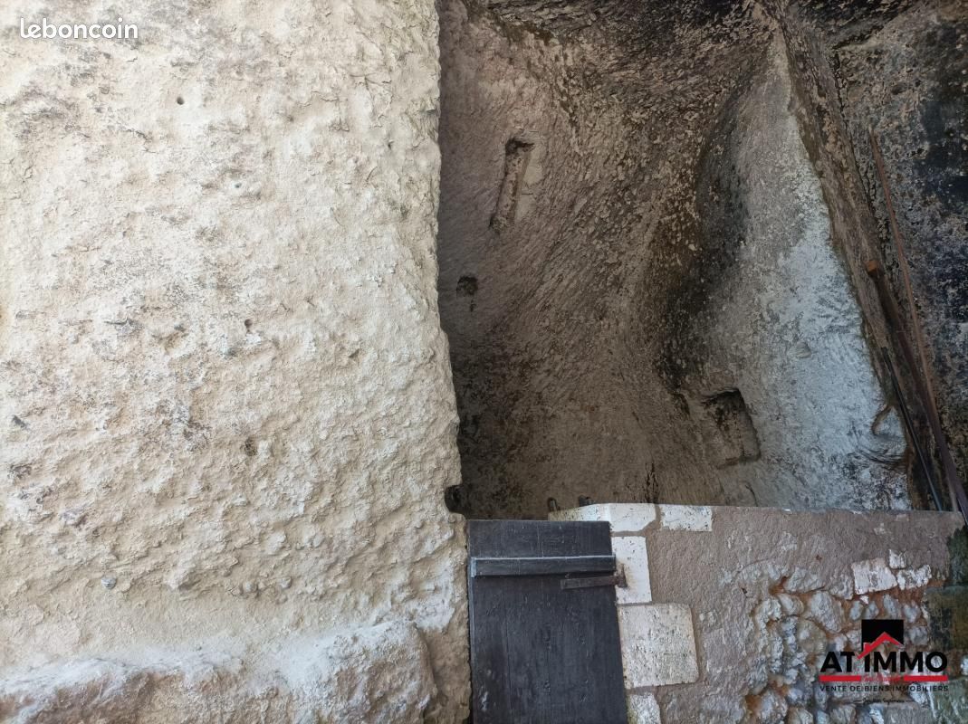 Maison de village 2 pièces 61 m² - Aubeterre-sur-Dronne 16390 (image principale 13)