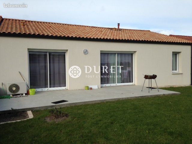 Maison 3 pièces 90 m² · à Saint-Aubin-des-Ormeaux · 90 m² · 715 €/mois