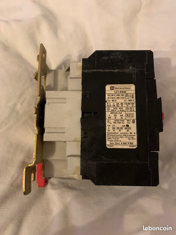 Contacteur Telemecanique LC1-D634 (image 2)