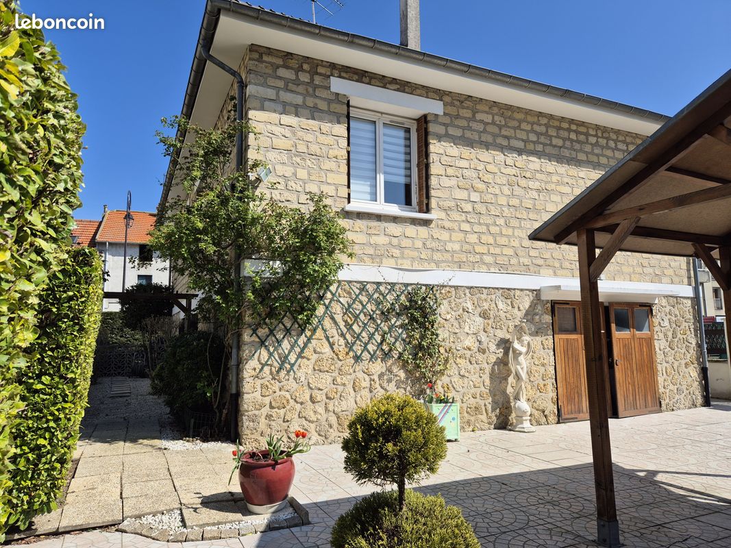 Maison 5 pièces 128 m² · à Montesson · 128 m² · 749 000 €