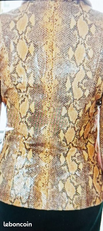 PYTHON veste cuir imprimé coloris métallisé marque POLLINI (image 2)