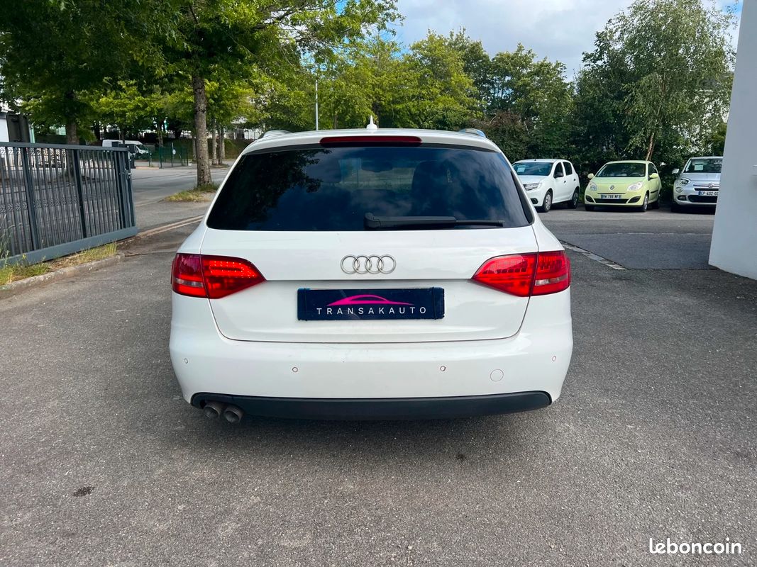 AUDI A4 AVANT 2.0 TDI 170 DPF S line (image 4)