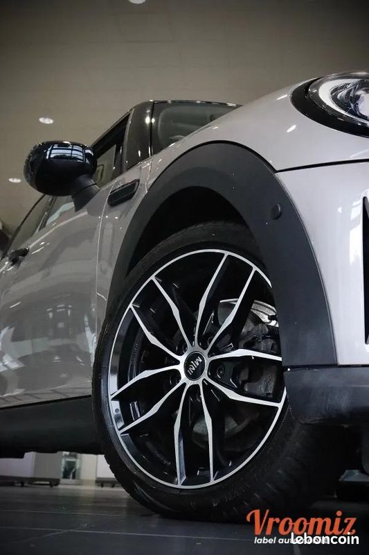 Mini Mini (F55) Cooper - 1.5 136CH - Edition Premium BVA7 (image 9)