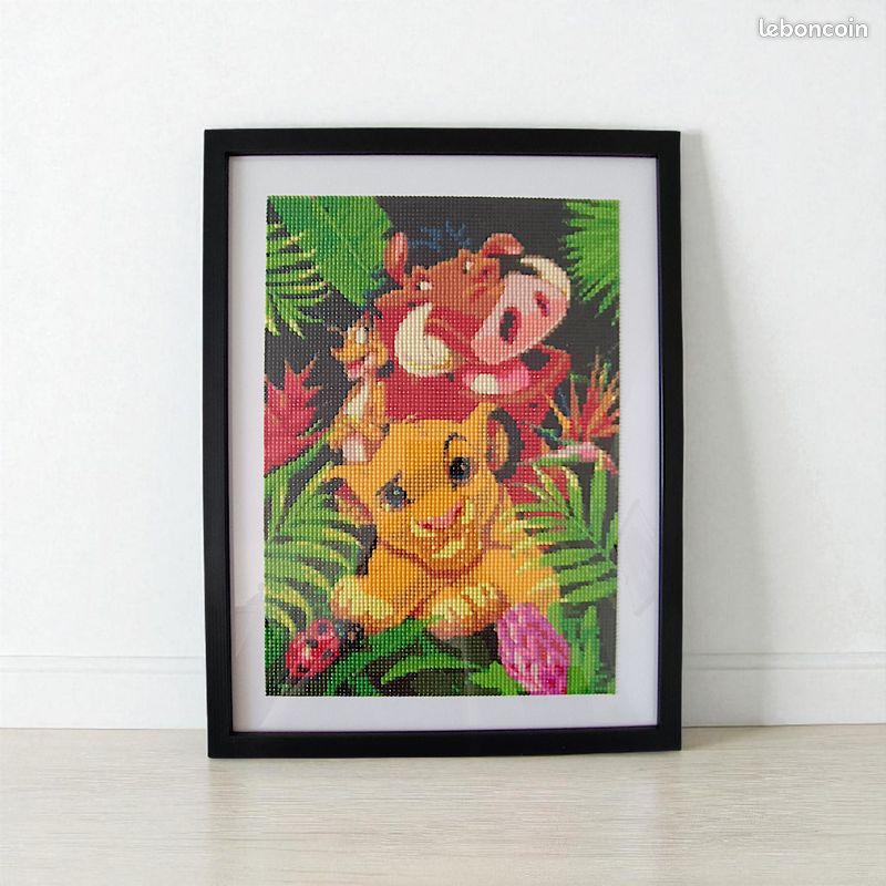 Cadre 30 x 40 cm avec un diamond painting Disney « le roi lion » (image 1)
