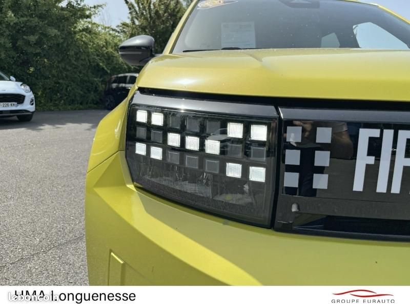 Fiat Grande Panda 1.2 Hybrid Turbo 110ch La Prima eDCT6 (image 16)
