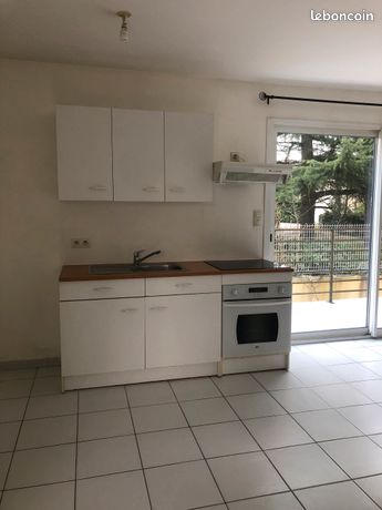 Location d'un appartement 3 pièces de 50 m² avec balcon