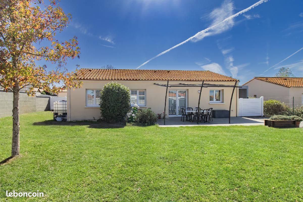 Maison 4 pièces 85 m² · à La Bruffière · 85 m² · 240 000 €