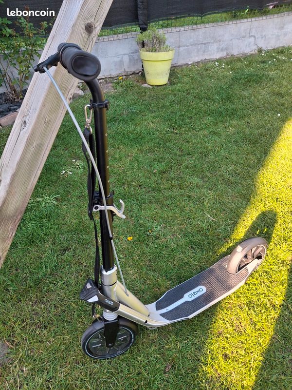état neuf trottinette adulte « oxelo town 5 xl v2 » bronze doré