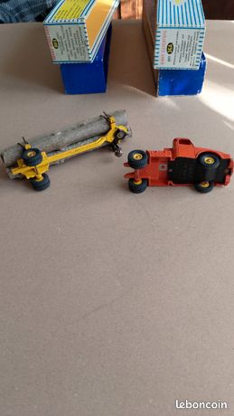 Camion Willeme Fruehauf - Dinky Toys - Supertoys - Vintage - Fabriqué En France