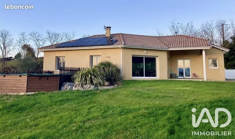 Villa 6 pièces 140 m²