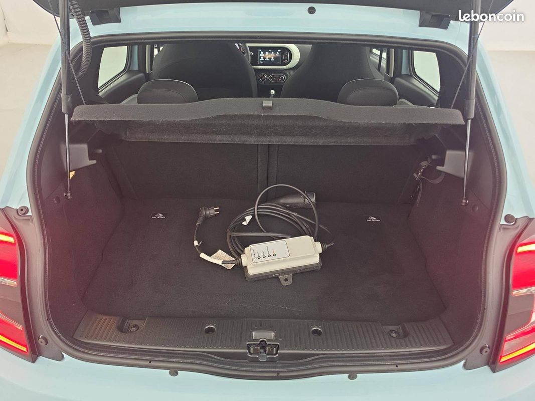 RENAULT Twingo III E-Tech Equilibre (image 20)