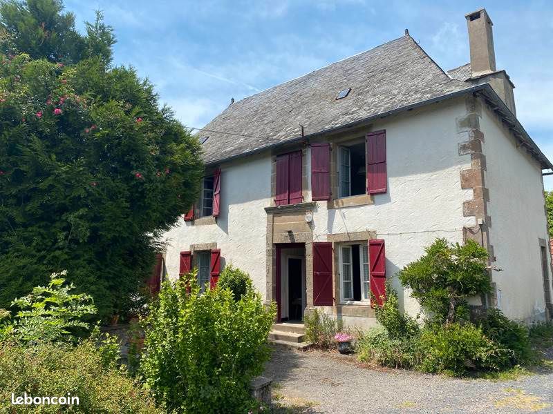 Maison 5 pièces 142 m² · à Lostanges · 142 m² · 98 280 €