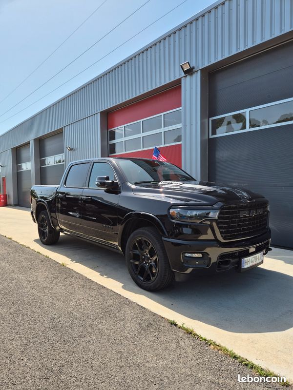 Dodge Ram 1500 L6 3L Laramie Air Night Edition 2025 NEUF (image 1)