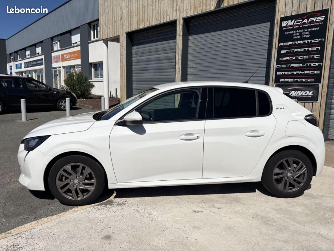 Peugeot 208 1.5 BlueHDi 100ch Style (image 5)