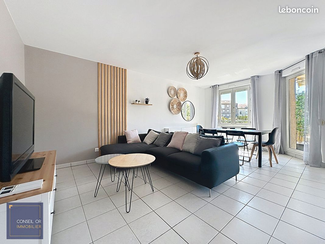 Appartement 2 pièces 51 m² · à Villeurbanne · 51 m² · 1 000 €/mois