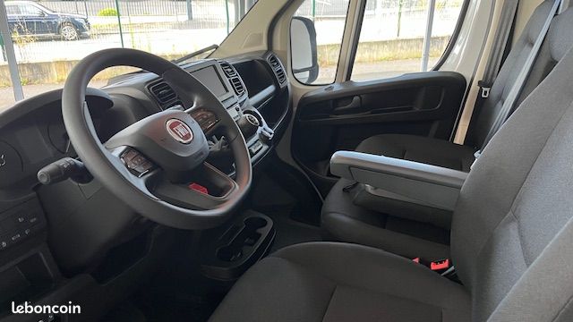 44 990 HT - Fiat DUCATO CAISSE PROCAR 20M3 3.5 MJT 180 PACK TECHNO / 10KMS (image 8)