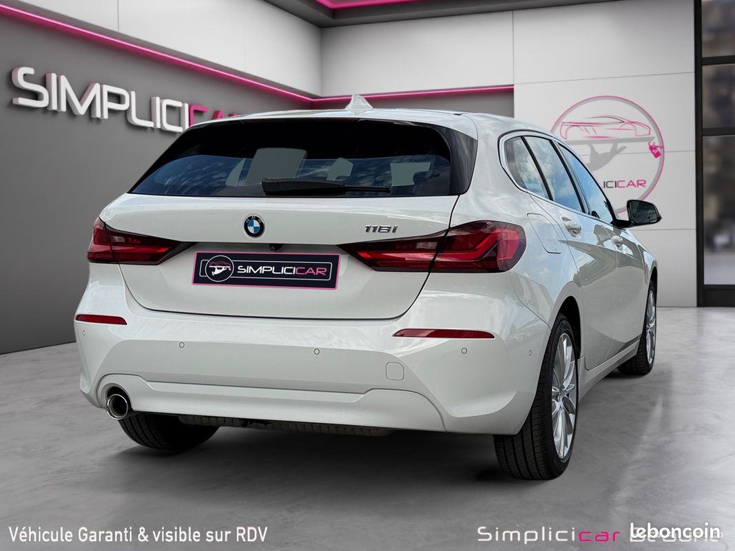 BMW SERIE 118I 136 BUSINESS DESIGN DKG 136Ch Garantie 12 mois (image 6)
