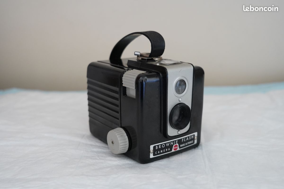 Boîte Vide Pour Appareil Photo Ancien Kodak Brownie Flash