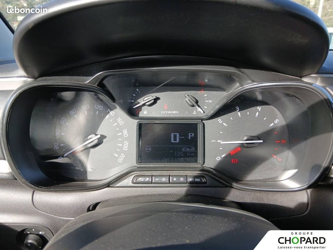 CITROEN C3 PureTech 110 S&S EAT6 Shine (image 21)