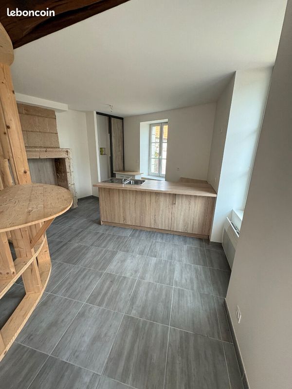 Appartement 2 pièces 51 m² · à Baugé-en-Anjou · 51 m² · 510 €