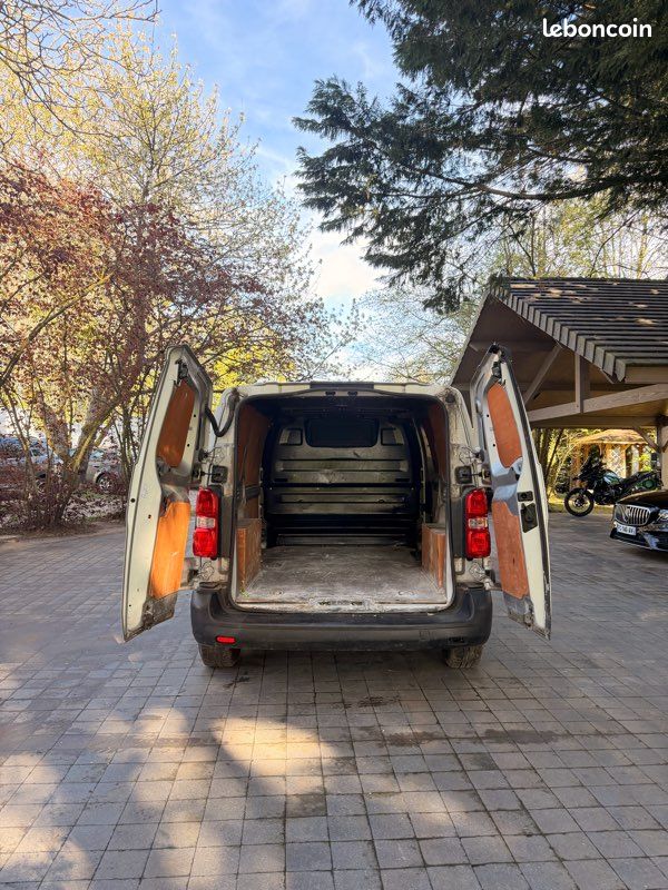 Citroën Jumpy FGN M 1.6 BlueHDi 95 S&S BVM6 Club 2018 – photo 6