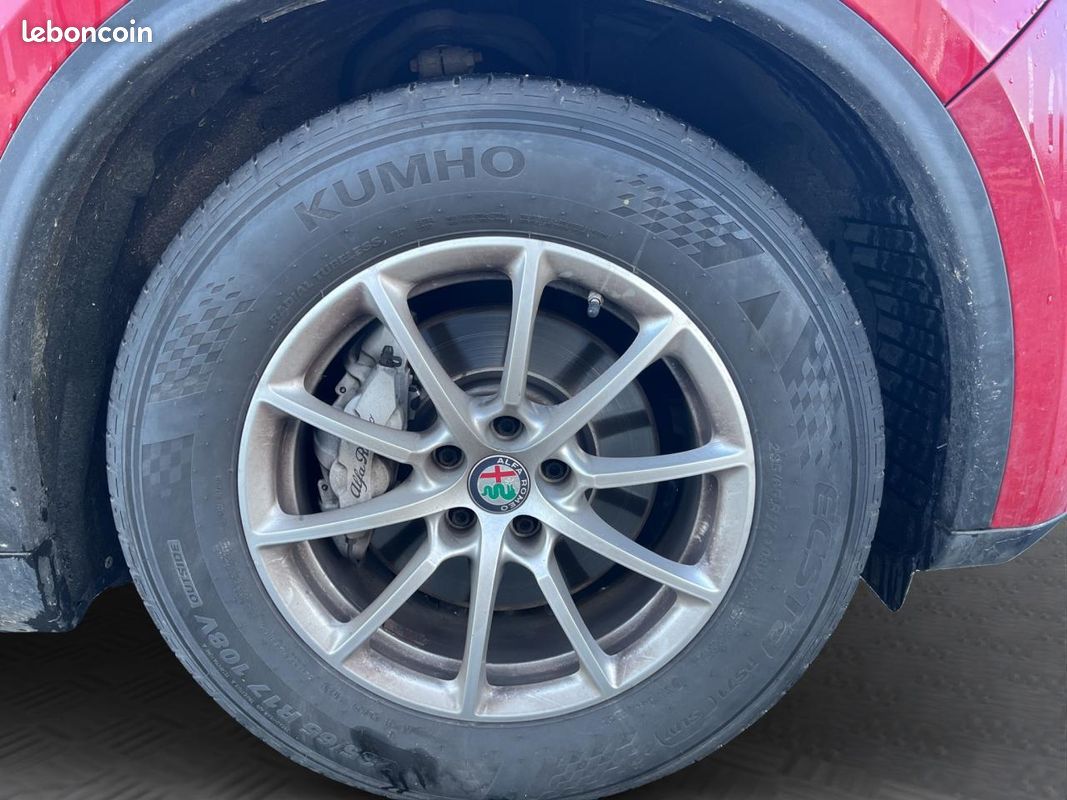 ALFA ROMEO STELVIO 2.2 150 ch AT8 Business (image 23)