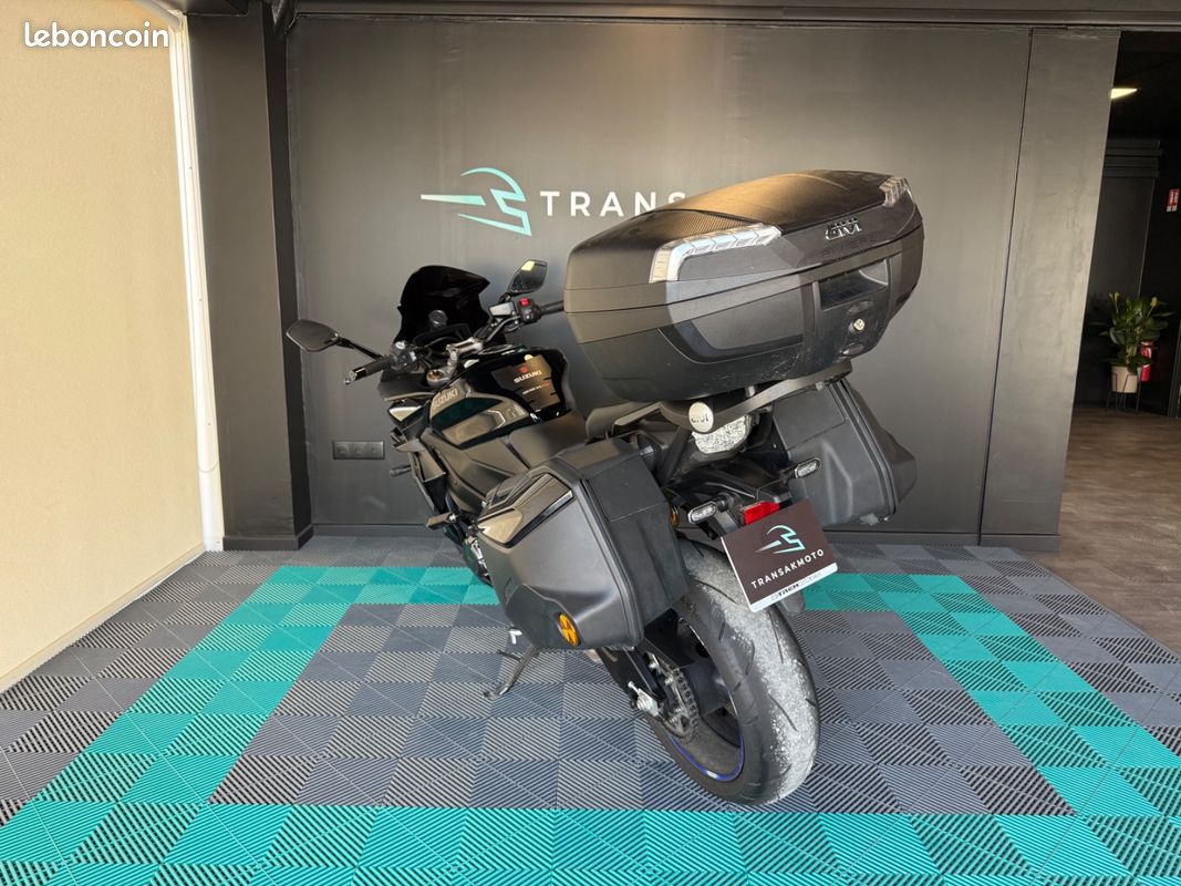 Suzuki GSX-S 1000 GT - 1ère main / GPS Tomtom / Bagagerie / Bulle haute Ermax (image 4)