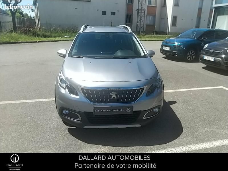 Peugeot 2008 1.2 PureTech 130ch E6.c Allure S&S EAT6 6cv (image 17)