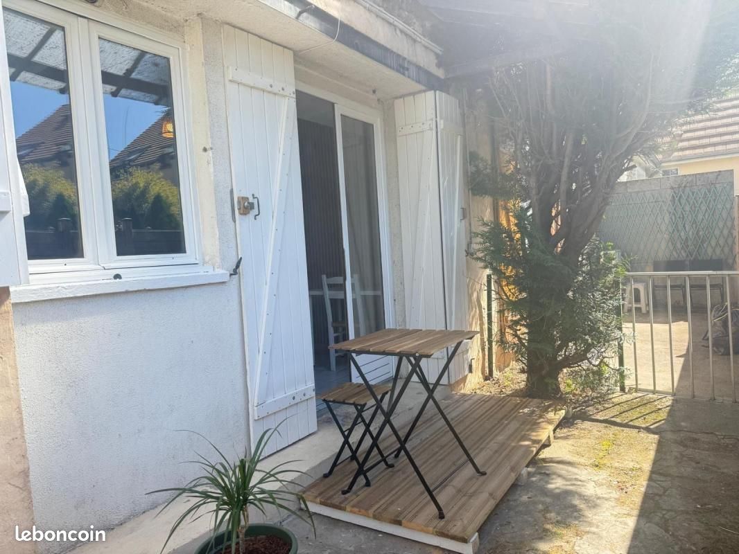 Appartement 1 pièce 19 m² · à Bures-sur-Yvette · 19 m² · 630 €/mois