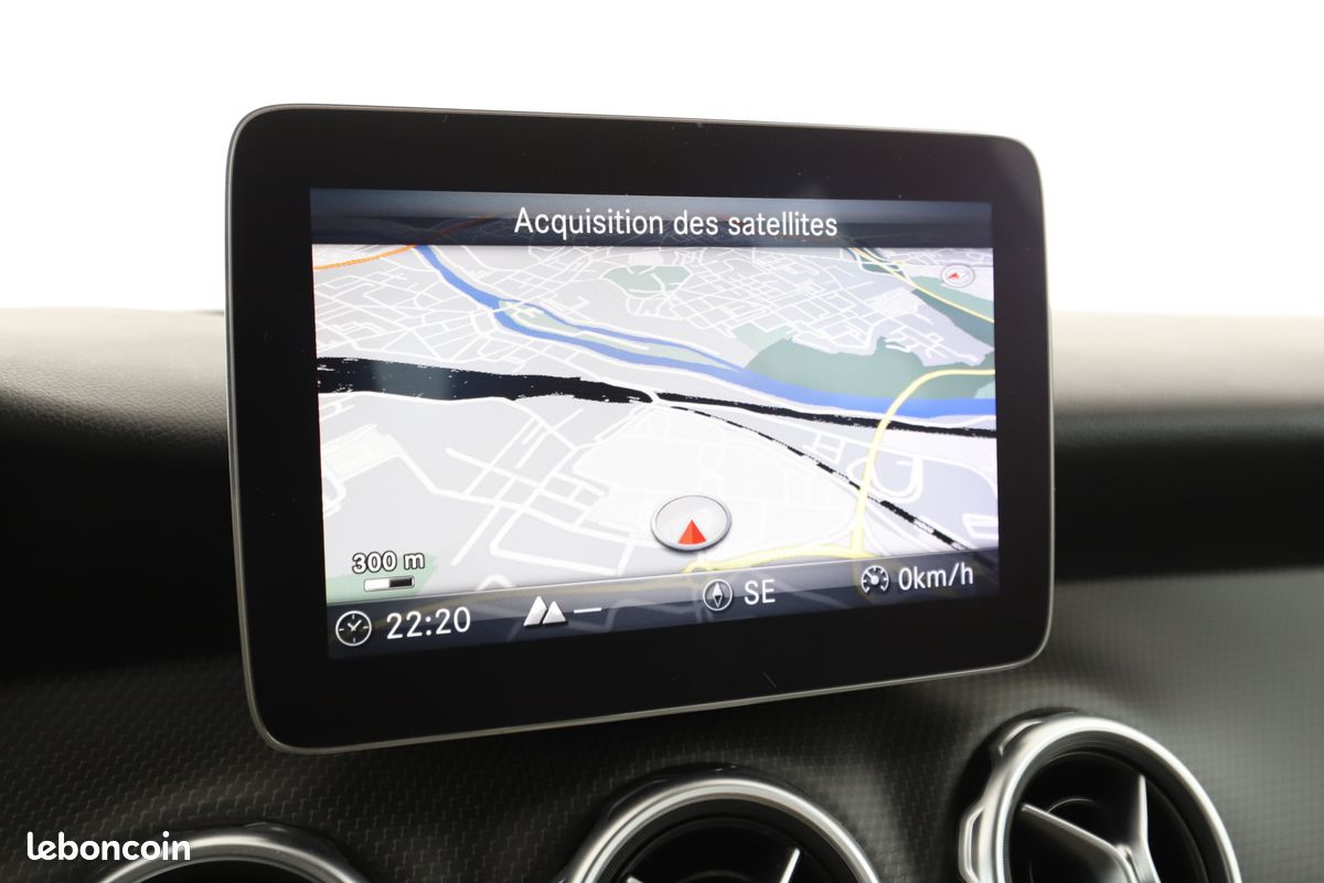 Mercedes-Benz GLA 200 d Inspiration 7G-DCT 136 ch (image 21)
