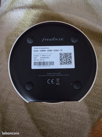 Répéteur WiFi Freebox Pop – F-RP01A – Blanc – Sans Chargeur – Occasion