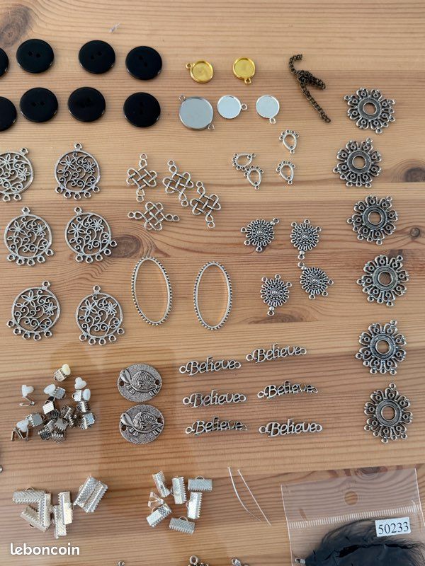 Lot De Bijoux Cassés Pour Loisirs Créatifs - 650 Grammes, Récupération Création