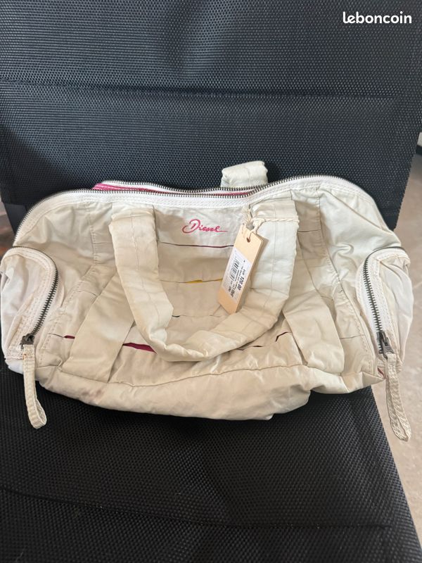 Sac neuf DIESEL de sport ou autre (image 2)