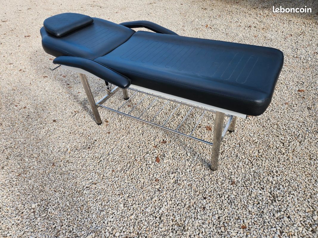 Table, fauteuil (image 10)