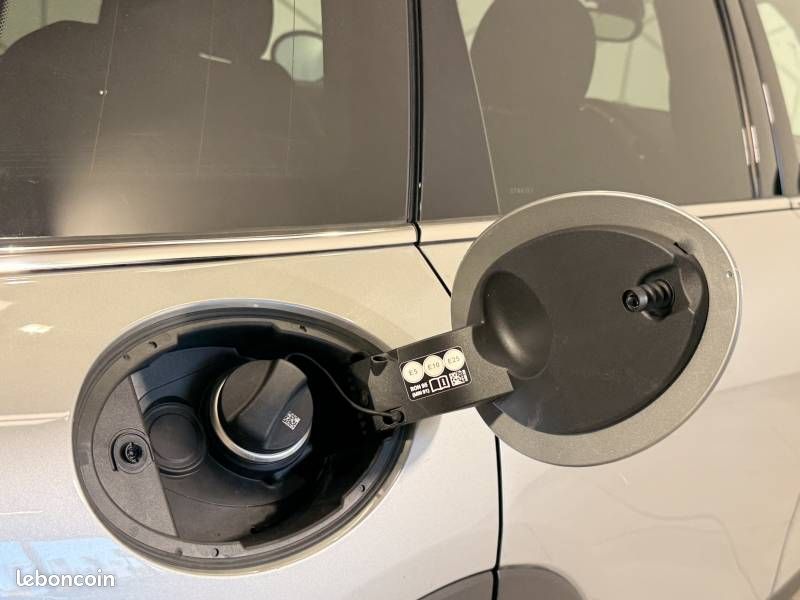 Mini Clubman Cooper 136 ch DKG7 Essential (image 25)